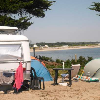 camping kerhostin emplacement mer morbihan kerhostin municipal campsite bretagne
