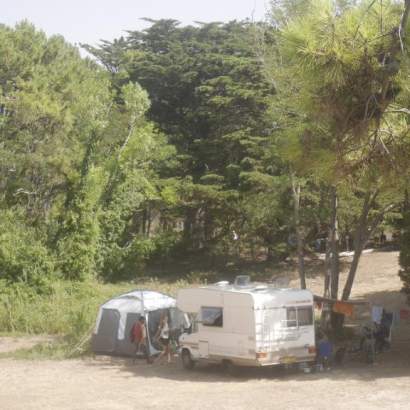 emplacement tente camping car st pierre quiberon penthièvre municipal campsite bretagne